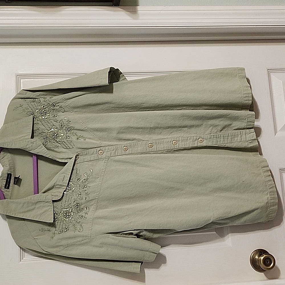 Club Z size 2X short sleeve shirt